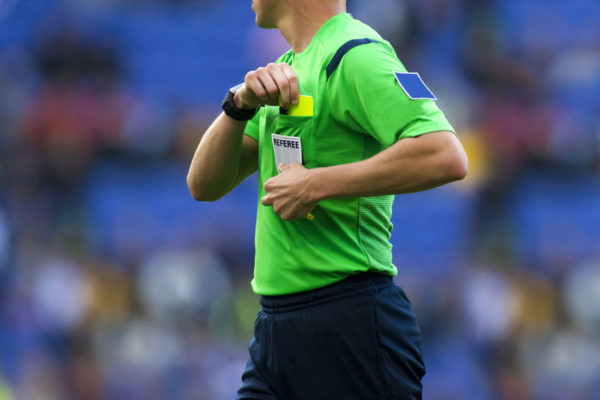 Article image for New trial to stamp out bad-mouthing of referees