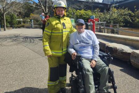 Firies climb for MND: Blue Mountains fundraiser